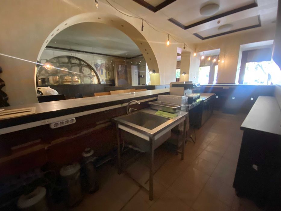 АРЕНДА ресторана на Александровском проспекте