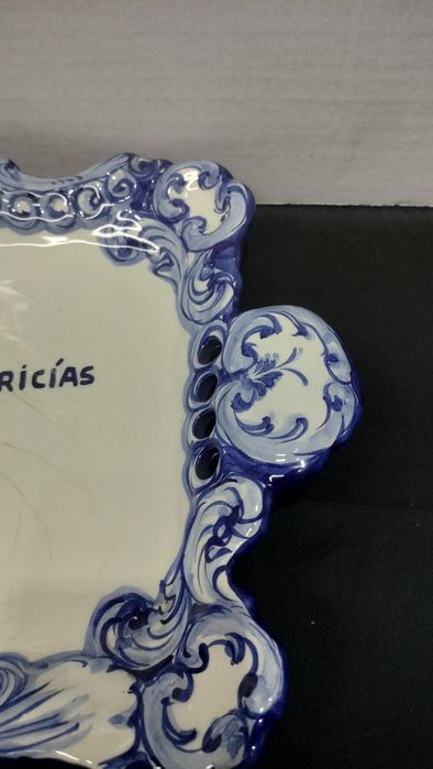 Bandeija em louça em cor azul