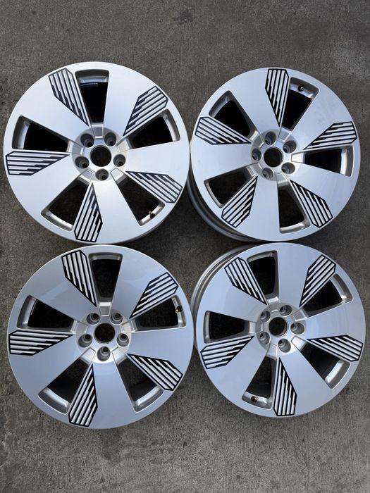 Диски Audi E-tron 5x112 R19 ET34 8jx