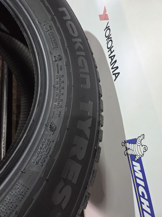 Шини зимові 235 60 18 Nokian