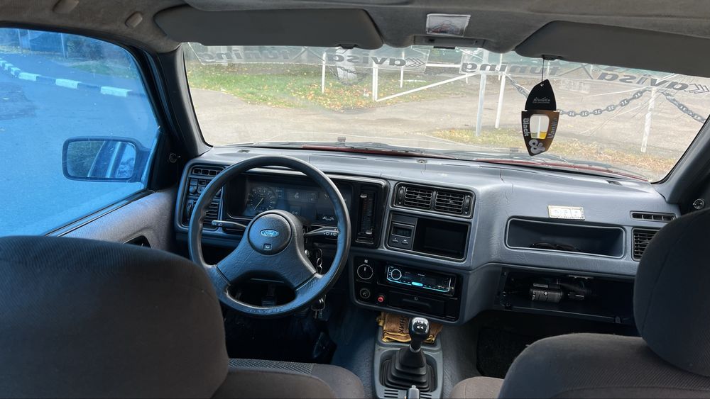 Продам Ford Siera
