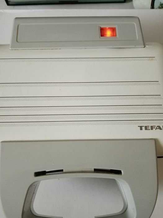 Бутербродница Tefal