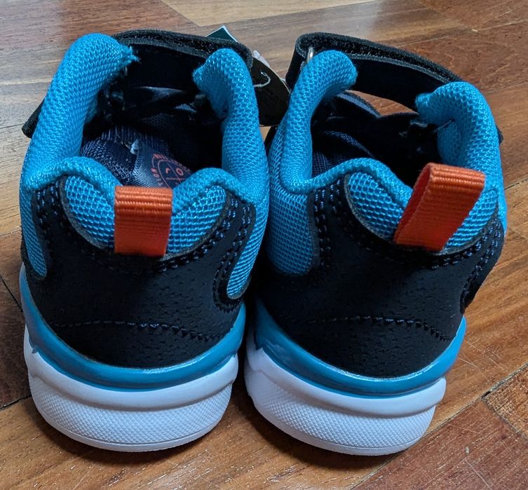 Nowe buty sportowe na rzepy Bejo Martes