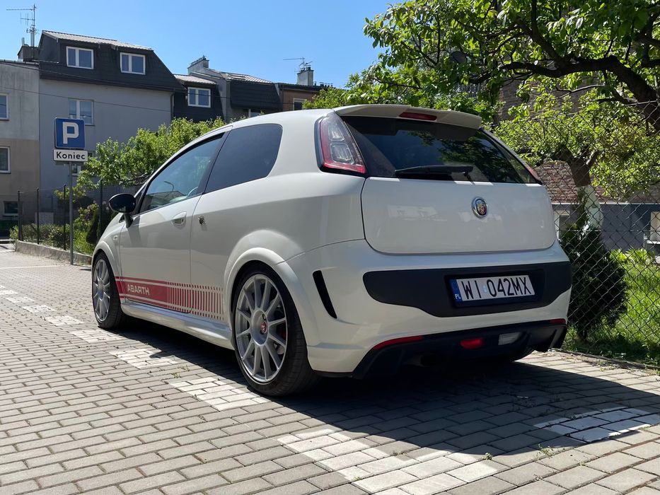 Abarth Punto Evo, 1,4 turbo, kubełki Sabelt, gwint KW, wydech Ragazzon, felgi Brembo,