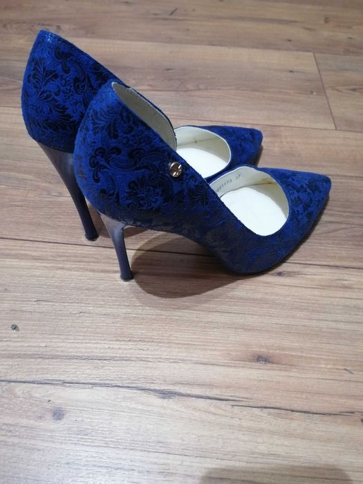 Sprzedam szpilki rozmiar 37