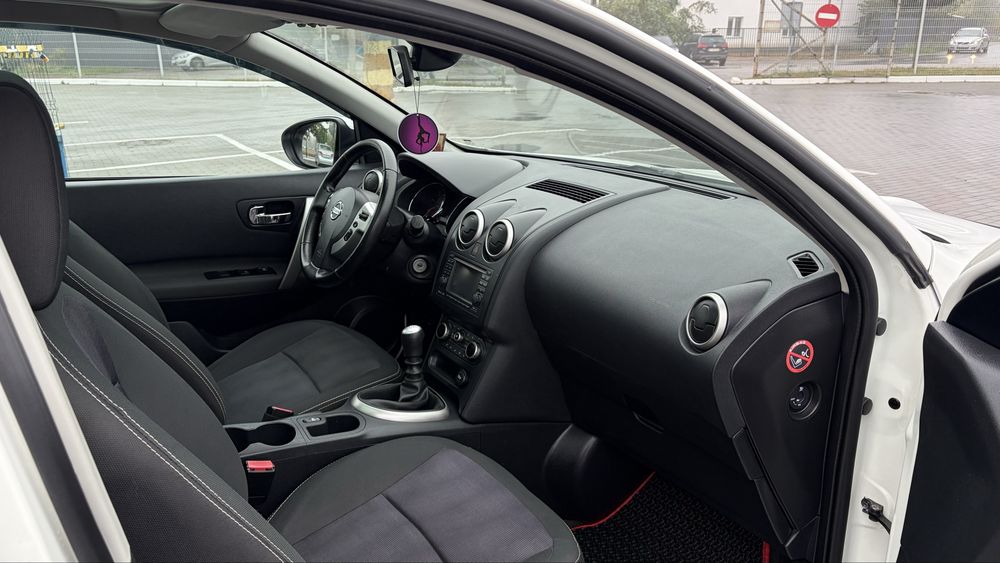 Nissan Qashqai TEKNA 1.6 дизель