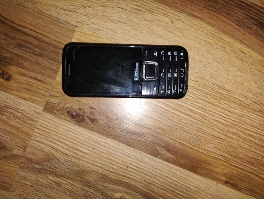 Sprzedam MAXCOM sprawny