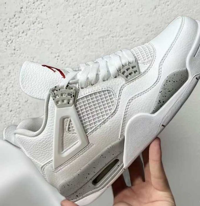 Jordan Air Jordan 4 Retro White Thunder.42