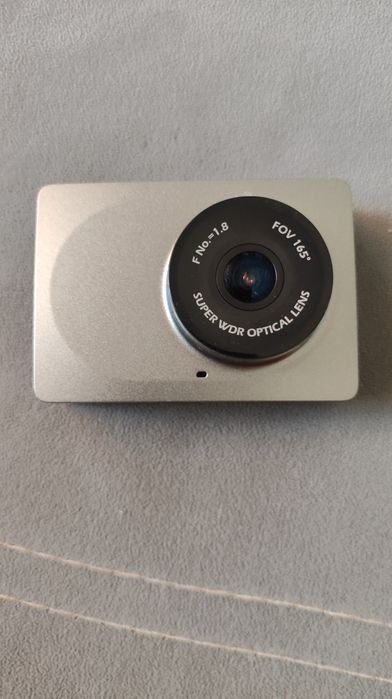 Відеореєстратор Yi smart dash camera