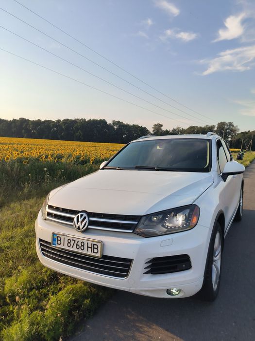 Продам Volkswagen TOUAREG 2012р  3.0 D