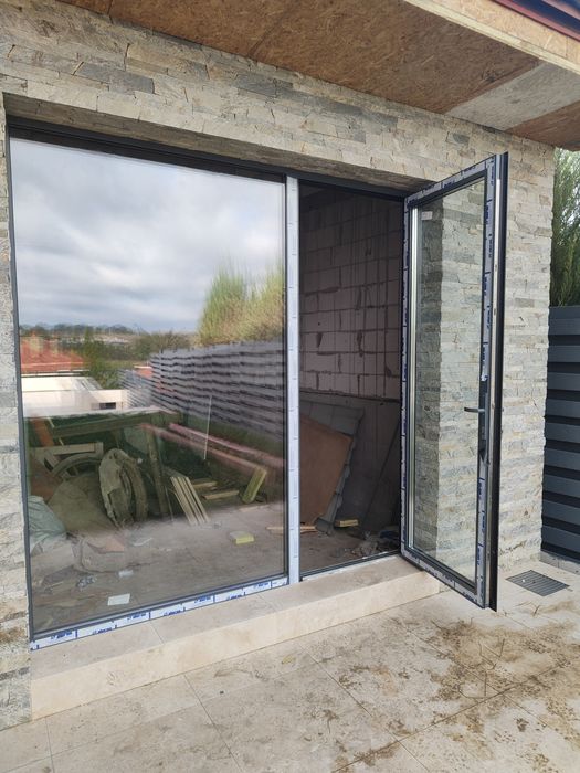 Алюмінієві та металопластикові конструкції.