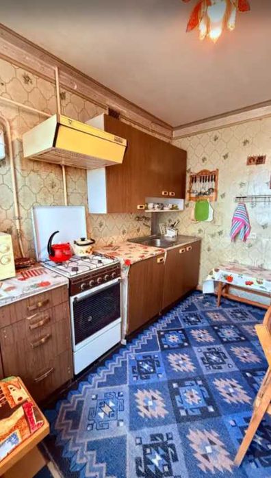 Продам 3-комнатную квартиру в начале проспекта Слобожанский (Правда)