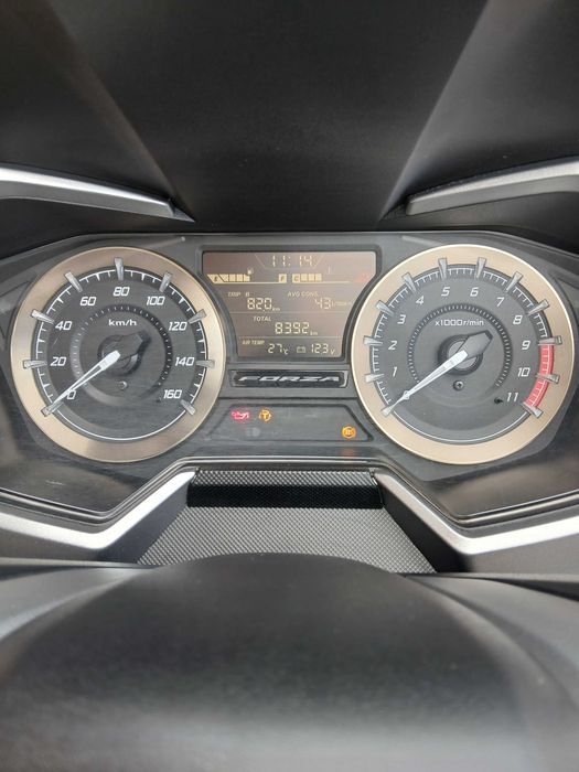 Honda Forza 350 cc com 8400 Km