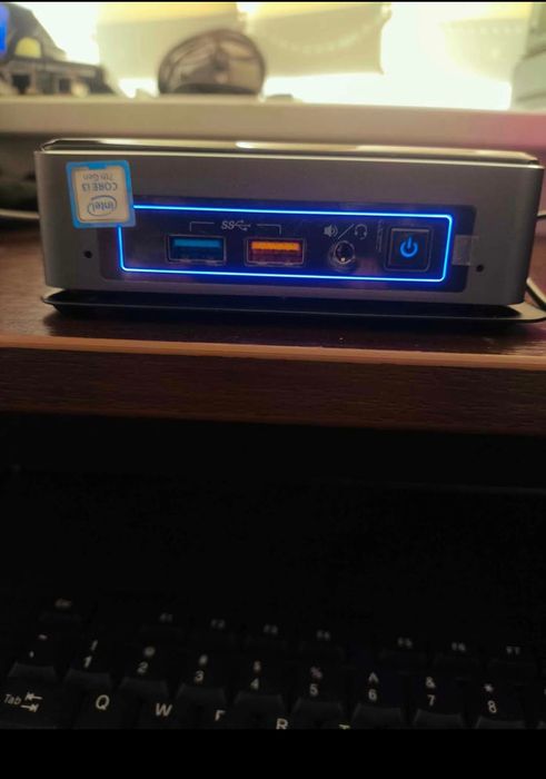 INUC 7 th  i3-7100U, 128GB pamięci RAM 8GB