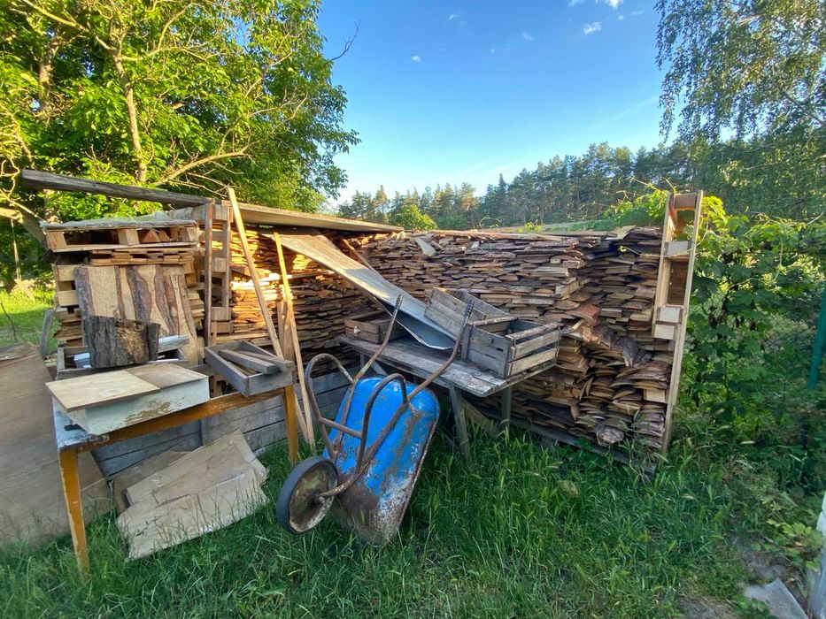 Дача в с/т Хімік , затишне місце ,добротний будинок