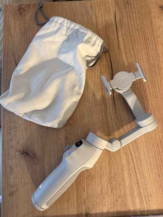 DJI Osmo Mobile 7