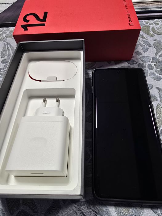 Oneplus 12 16/512
