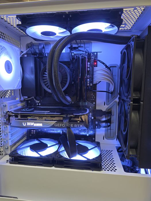 Komputer I7-12g-4060ti