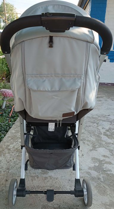 Прогулянкова коляска Carello