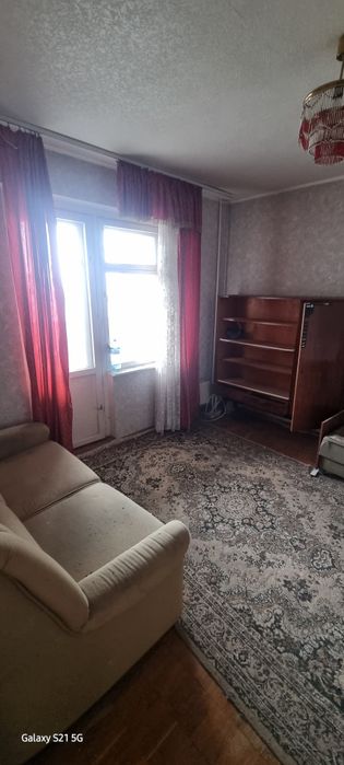 Продам 2х кімнатну квартиру проспект Червоної Калини 7