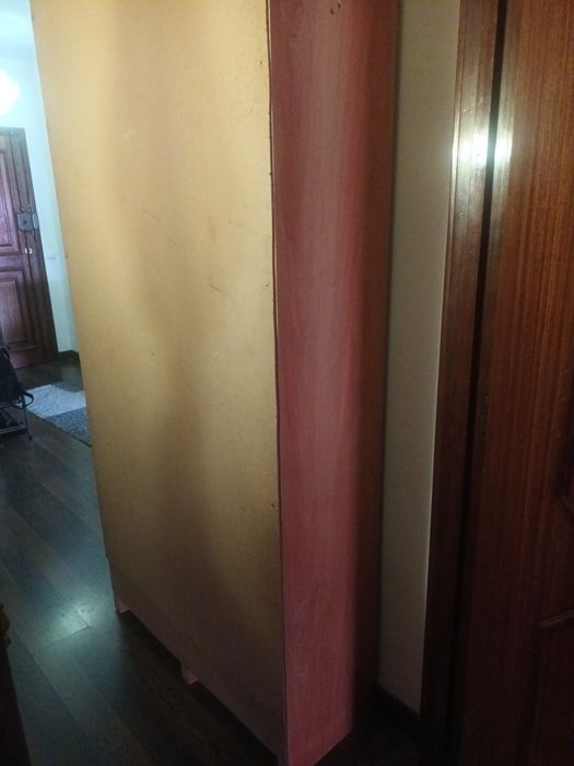 Vendo móvel de quarto ou escritório com dez módulos