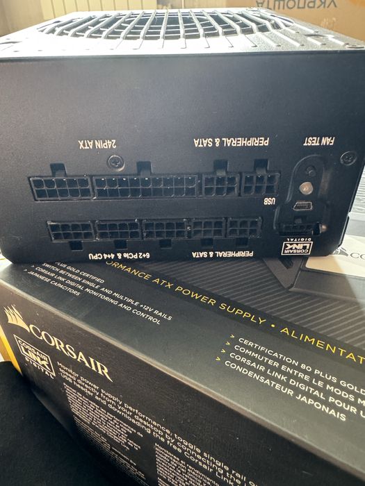 Блок живлення Corsair RM750i 750W