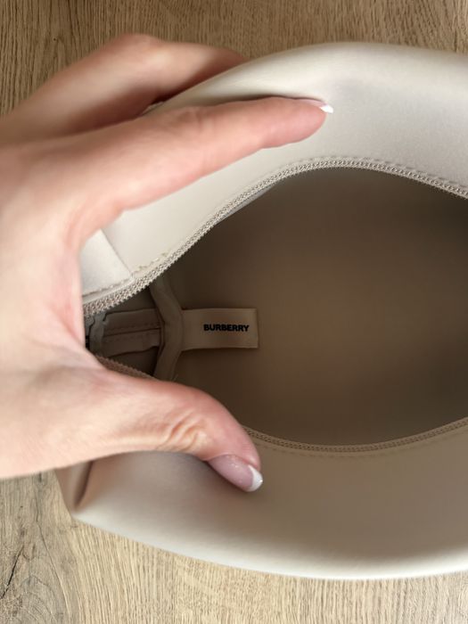 Косметичка Барбері оригінал