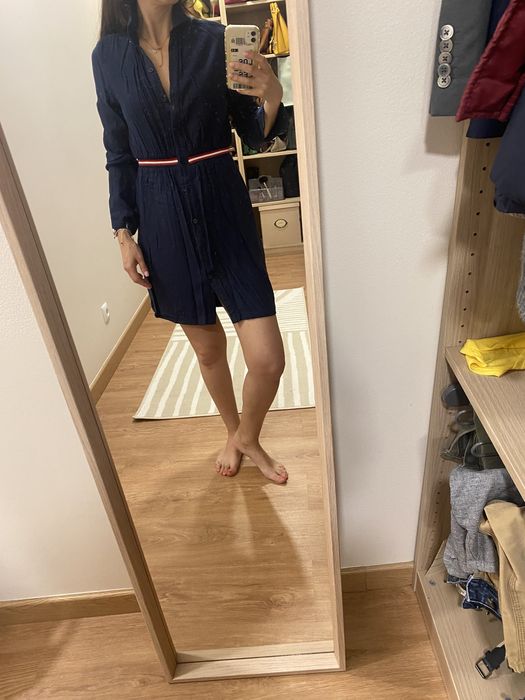 Vestido camiseiro azul escuro