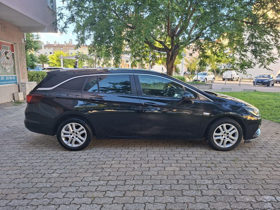 Opel Astra — fotografia 2