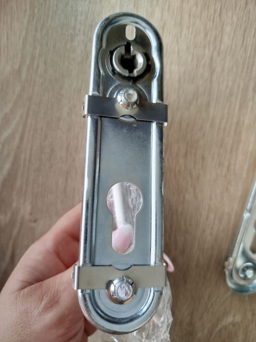 Metalowa klamka kpl