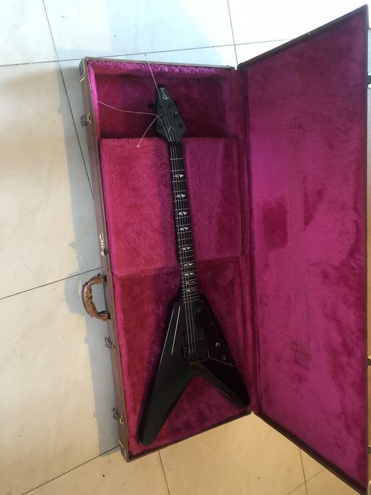 Futerał case Gibson flying v explorer