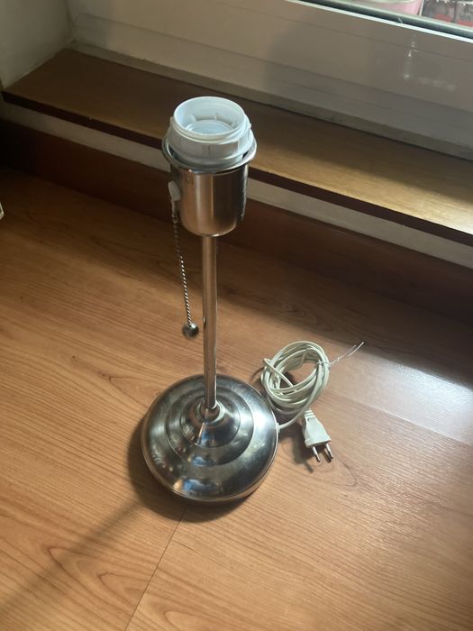 Candeeiros teto e de secretaria