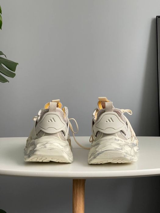 Adidas XLG Runner Deluxe Wonder Beige Unisex