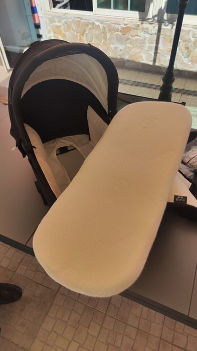 Carrinho de bebe - Kinderkraft Nea 2em1