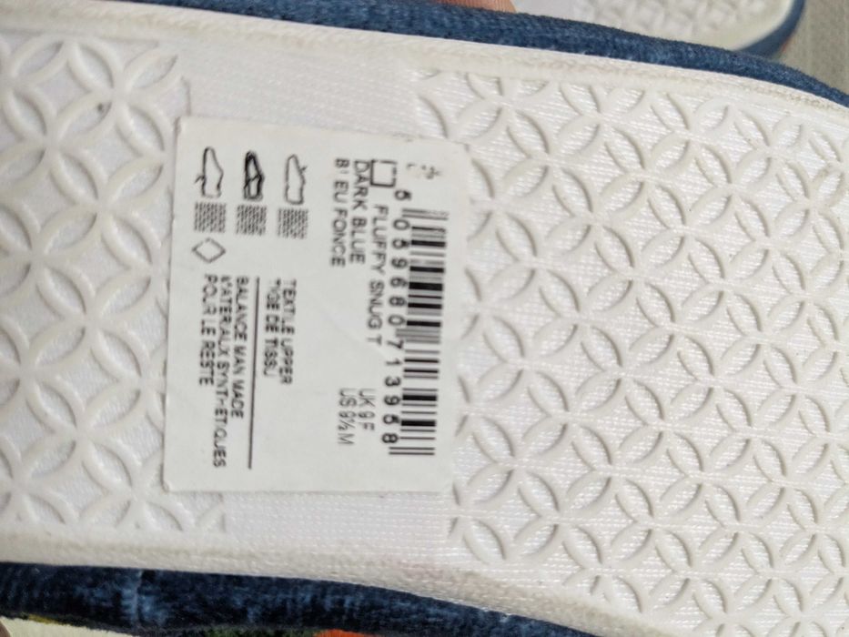 Clarks kapcie w dinozaury na rzep rozm. 27