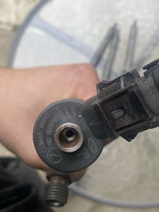 Форсунка кіа спортейдж 2.0,хюндай туксон 2.0