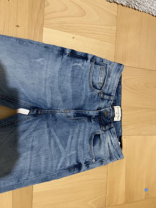 Spodnie Dżinsy nowe