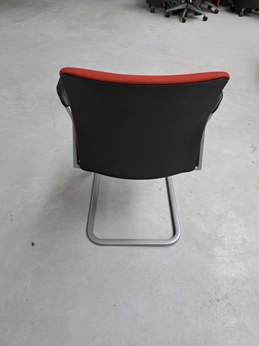 Krzesło konferencyjne STEELCASE
