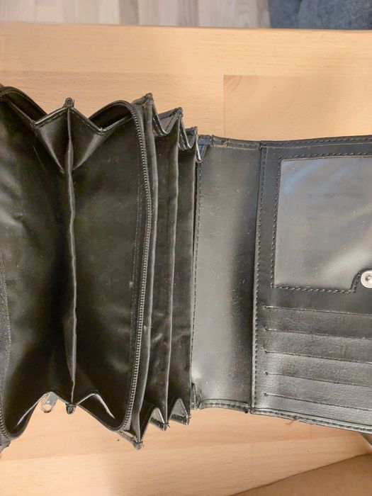 Portmonetka portfel Vittoria czarna 15.5x9