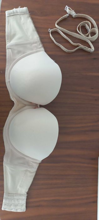 Stanik biustonosz Freya 28G 60I nude