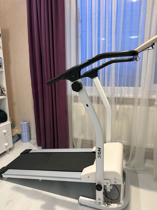 Механічна бігова доріжка