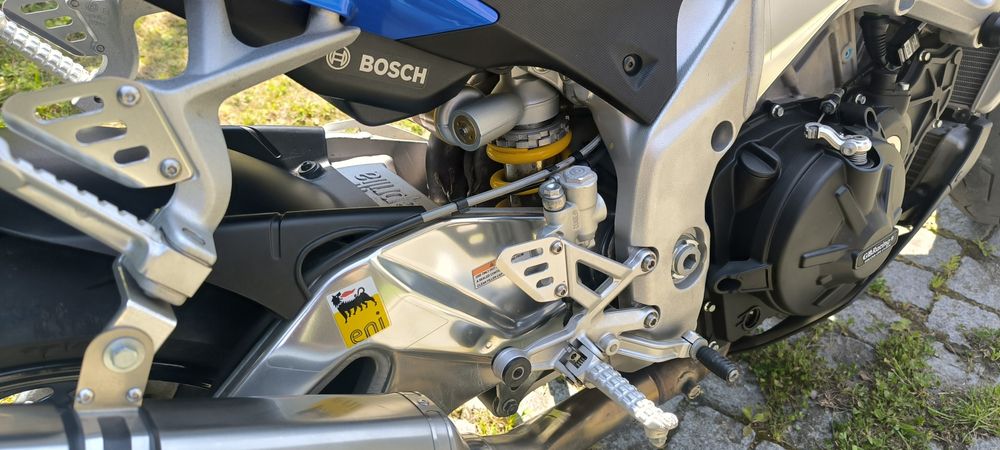 Aprilia tuono 1100RR 2016