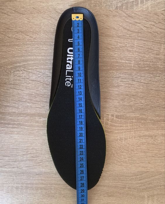 (44 розмір 28.5 см 10.5 US) CMP HURANUS LOW TREKKING  зима осінь Vibram Gore-Tex термо кросівки  черевики ботинки