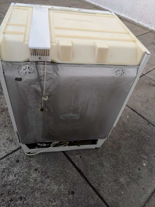 Arca Congeladora de Encastre Miele F 623 UI-2 (Sub-bancada)