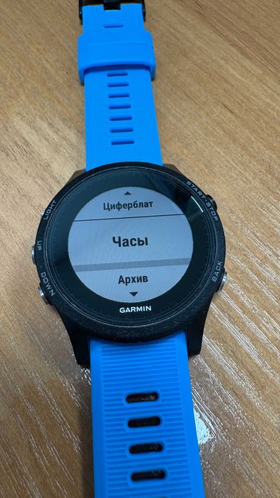 Смарт годинник Garmin Forerunner 935