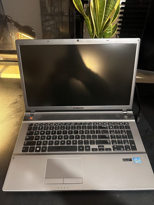 Laptop Samsung np550p7c-S04Pl