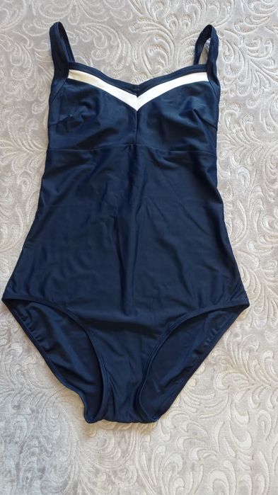 Купальник суцільний сдельный "Crivit" р- р  M- L новий