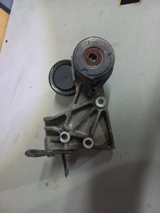 Продам натяжний механізм фольксваген т4 2.5