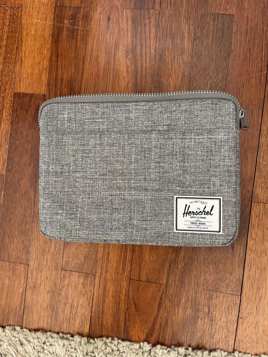 Herschel Anchor Sleeve para Macbook Raven Crosshatch