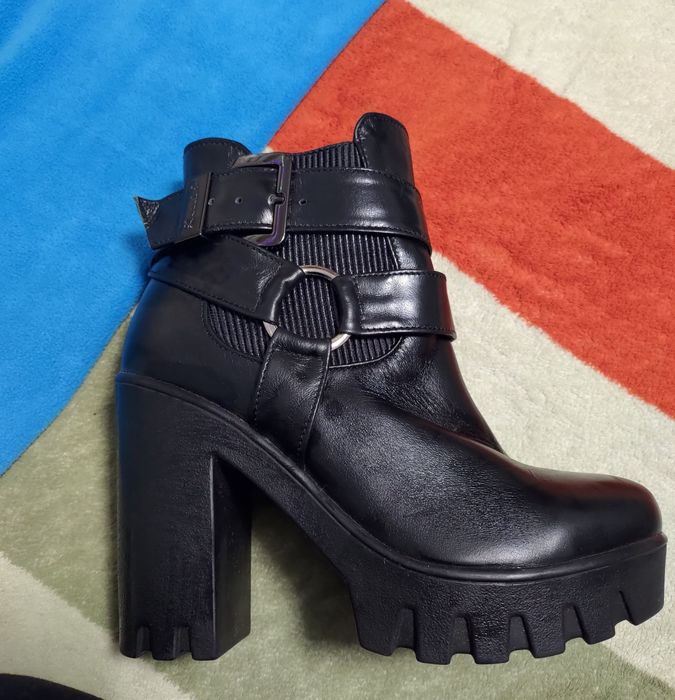 Сапожки, Ботильони вигідна пропозиція